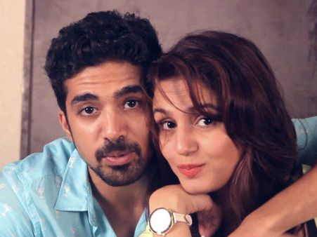 AWWW: 'एक हज़ारों में मेरी बहना है': साकिब