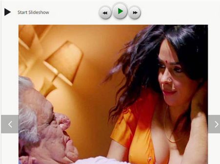 PICS: मल्लिका ही नहीं करीना, बिपाशा भी दिखा चुकी हैं बोल्ड बॉलीवुड का चेहरा!