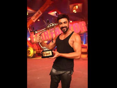 Pictures Khatron Ke Khiladi 6 चैंग को हराकर आशीष हुए विजेता