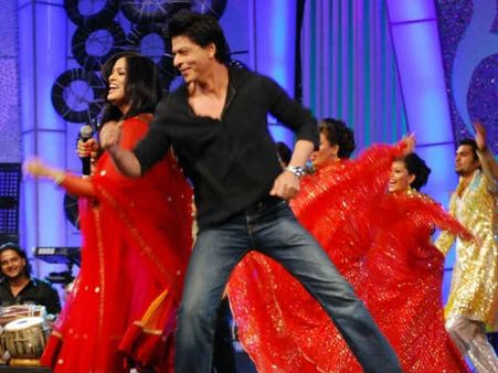 इस फिल्म के दौरान एक रूपया नहीं बचा, शाहरूख ने डांस कर कमाए पैसे