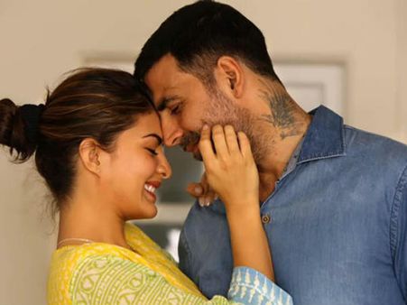 Watch Brothers trailer अक्षय सिद्धार्थ के एक्शन संग जैकलीन का सेक्सी लुक