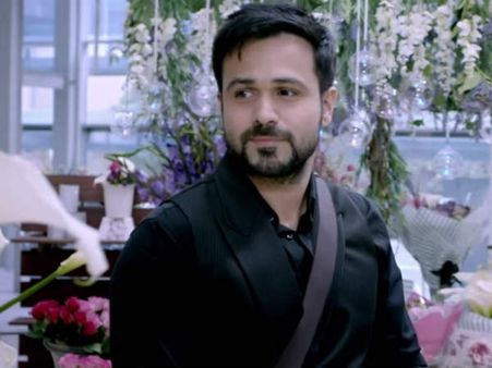 Character Review- हमारी अधूरी कहानी का हर किरदार अधूरा!