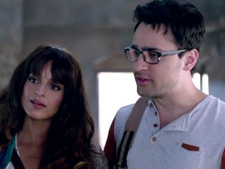 Box Office हीरो से पीछे कट्टी बट्टी, ना हिट ना फ्लॉप!