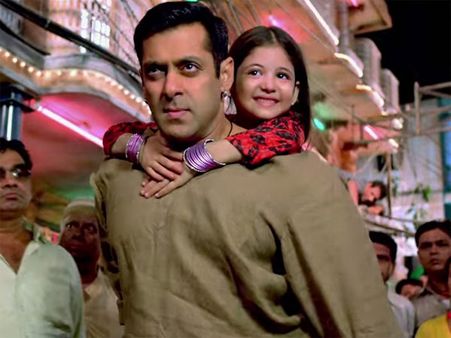 OUCH..जब 'बजरंगी भाईजान' ने लगाई CRITICS को जोरदार डांट!