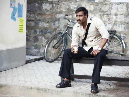 आमिर खान की वजह से फ्लॉप हुई अजय देवगन की फिल्म!