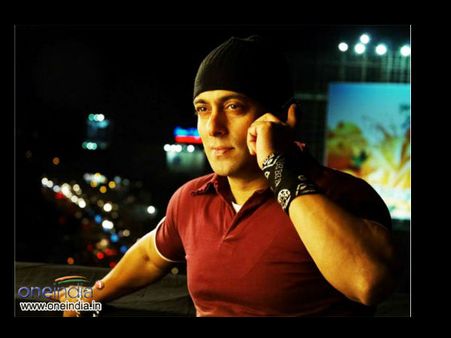 Thank You बजरंगी भाईजान की सफलता के लिए शाहरुख खान को थैक्स!