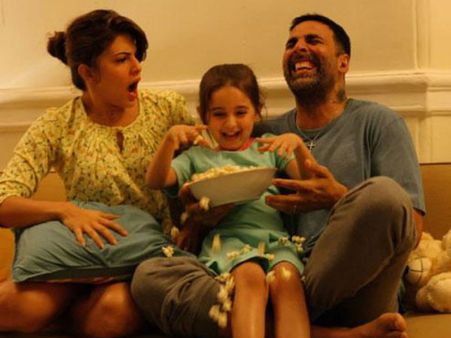 Box Office ब्रदर्स ने पहले दिन कमाए 15 करोड़, बजरंगी भाईजान के पीछे