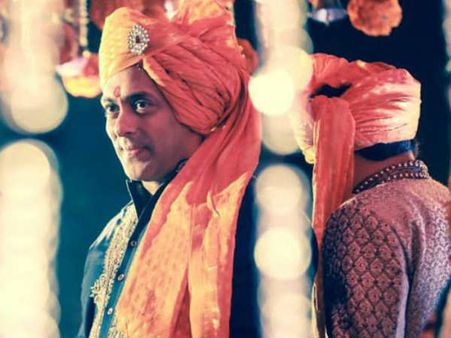 DHAMAKA: सलमान की शादी की अफवाहें झूठी नहीं, ये रहा सुबूत!