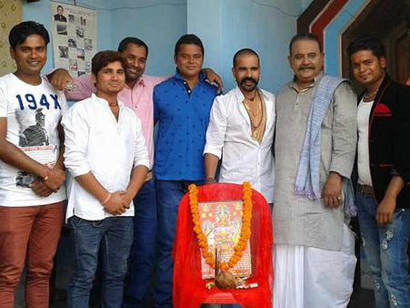 SHOOT: अब दूल्हा हिंदुस्तानी देखने के लिए हो जाइए तैयार!