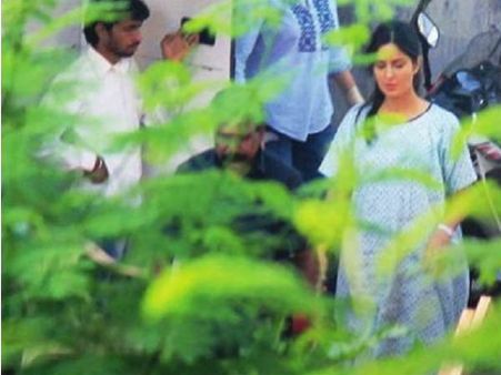 तगड़ा Rumor: सुलतान के सेट पर कैट...मनाती रहीं...मनाती रहीं!