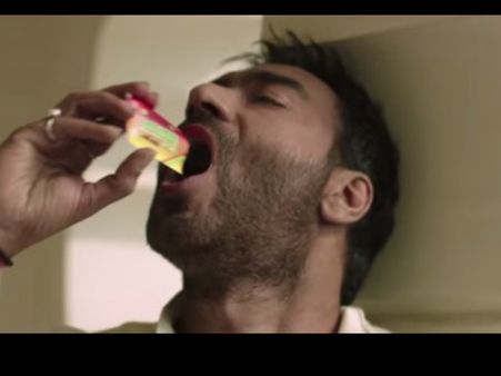 SHOCK: अजय देवगन के लिए मुसीबत बना विमल पान मसाला!