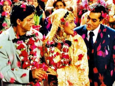 बिग बॉस 9 DHAMAKA: सलमान ने प्लान की शाहरूख - काजोल की ग्रांड एंट्री!