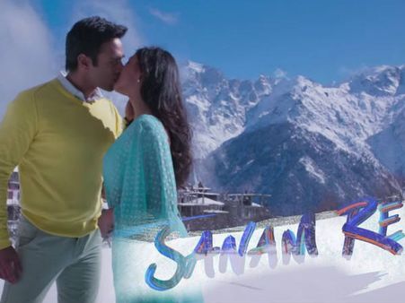 किस्सा KISS का: किस करना है पर सबको नहीं...केवल उससे जिससे अफेयर नहीं!