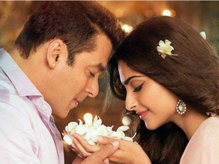 ''सलमान खान मेरे फेवरिट को-स्टार है.. वह सुपर HOT हैं.. ''