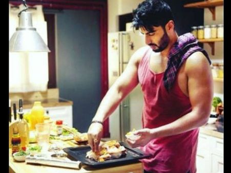 की एंड का सेट से इन तस्वीरों के देख आप पति बदल देंगी!