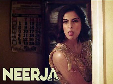 BOX OFFICE: 'नीरजा' की बेहतरीन शुरूआत.. वीकेंड पर होगा धमाल!