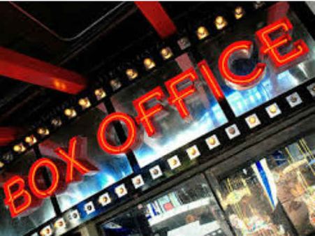 BOX OFFICE: 10 फिल्में.. 350 करोड़ का कलेक्शन.. सुपरस्टार अक्षय कुमार!