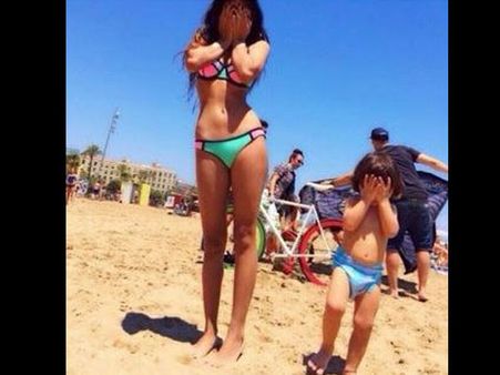 HOT Pics: शाहरूख खान की बेटी का BOLD बिकीनी अवतार.. तस्वीरें वायरल!