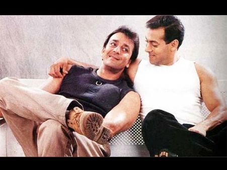 #Sawal 100 करोड़ का...क्या संजय दत्त की पार्टी में पहुंचेंगे सलमान?