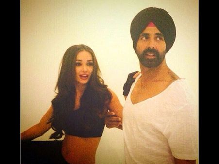 अक्षय कुमार की इस एक्ट्रेस के साथ सबसे क्यूट केमेस्ट्री!