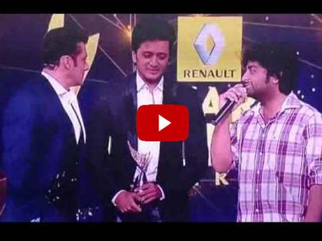 #ViralVideo: सलमान को कहा था Nice...इसलिए अरिजित से नाराज़ हैं सुलतान!