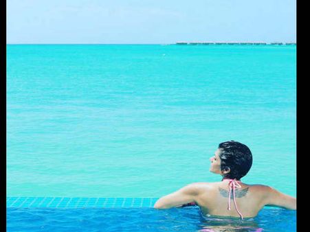 #SuperLike- सेक्सी मॉम..प्यारा बेटा..और तस्वीरें उड़ा देंगी आपके होश!