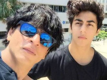 सुपरस्टार KHAN ने कहा- ''मुझसे ज्यादा SMART कोई नहीं.. ना घर में.. ना घर के बाहर..''