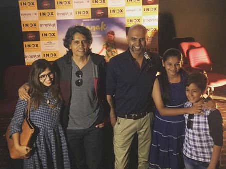 #Dhanak: बॉलीवुड की सबसे क्यूट शाहरूख - सलमान फाइट यहीं है!