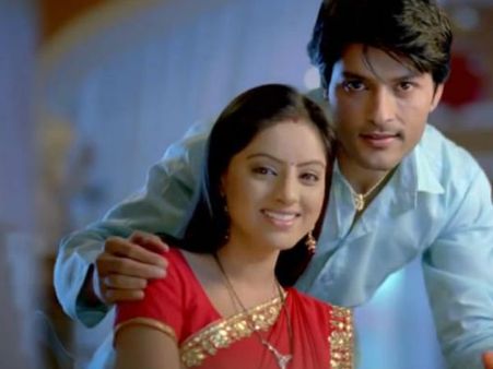 Oppss.. अगस्त में बंद हो जाएगा आपका फेवरिट 'दीया और बाती हम'!