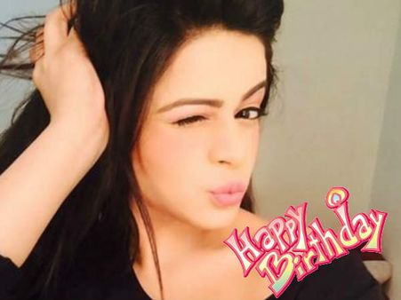 B'Day Spcl: ये हैं टीवी की 'सुपर क्यूट' एक्ट्रेस.. देंखे PICS