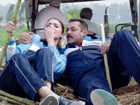 BOX OFFICE: 5 दिन.. और 'सुल्तान' ने.. शाहरूख से लेकर अजय देवगन को किया पीछे!