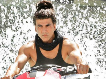 First LOOK: इस शुक्रवार दिखेगा अक्षय कुमार का नया लुक.. देखकर हो जाएंगे SHOCK