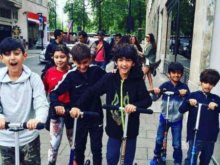 #ProofPics: ऋतिक और सुज़ैन की 'Framily' वाली छुट्टी की तस्वीरें