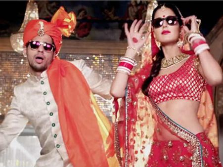 #SorryKatrina: आपके गोरे मुखड़े पर नहीं फिट बैठता है ऐसा 'काला चश्मा'