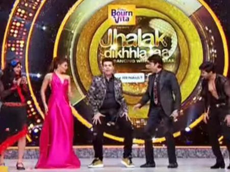 SuperLike- करण जौहर का मजेदार डांस और सब हुए लोट पोट...VIDEO