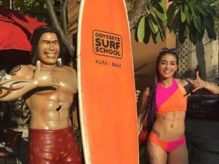 #Video! इन एक्ट्रेसेस का हॉट अंदाज़..कभी दिखाया बिकिनी लुक..तो कभी किया बीच डांस!