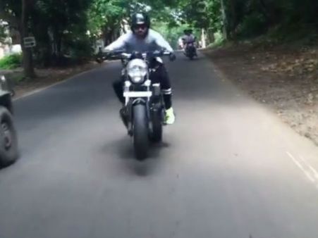 #Video..गुरू से भी आगे निकले सलमान..टाइगर भी इनके आगे फेल!