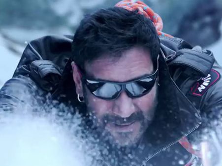 DHAMAKA: अभी बाकी है KHAN , देवगन की बारी.. बॉक्स ऑफिस पर होगा जादू!