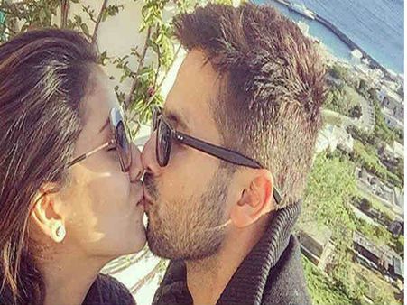 ऐसे ही नहीं शाहिद हैं BEST HUBBY..प्रेग्नेंट पत्नी का रख रहे पूरा ख्याल..