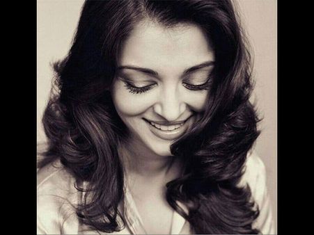 20..30..40..उम्र से नहीं पड़ता फर्क..ये सबसे खूबसूरत थीं..हैं..और रहेंगी...PICS