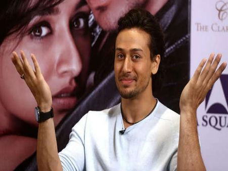 डायरेक्टर ने खोली 'शर्मीले' टाइगर श्रॉफ की पोल..INTERESTING...