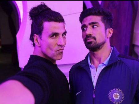 OMg! अक्षय कुमार का यह अवतार देख.. हैरान रह जाएंगे.. कोई मुकाबला नहीं!