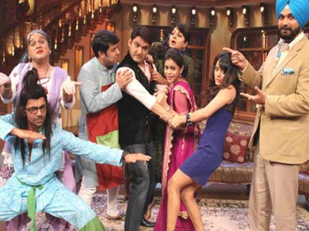 कृष्णा न बचा सके डूबती नैया..चैनल ने लिया कपिल का सहारा!