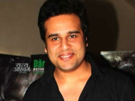 खुद को काली कहकर लाइमलाइट बटोर रही हीरोइन - कॉमेडियन कृष्णा