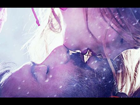 #Shivaay: अजय देवगन की KISSING सीन.. क्या 'खान', कपूर.. इमरान हाशमी भी पीछे!