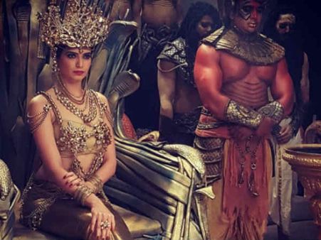 #PICS-ये होंगी टीवी की सबसे ताकतवर नागिन..मौनी रॉय को ज़बर्दस्त टक्कर!