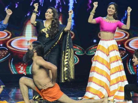 पिता के देहांत के बाद शूटिंग पर लौटीं शिल्पा शेट्टी..कुछ इस रूप में आईं नज़र!