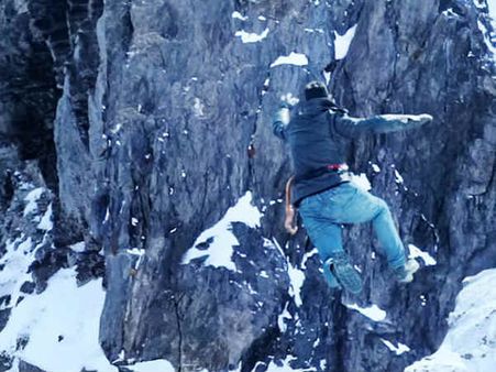 #Shivaay: अजय देवगन की 'शिवाय'.. 10 बेस्ट सीन.. जो हैं पैसा वसूल..