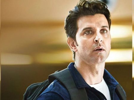 First LOOK: 'काबिल' में ऐसे दिखेंगे ऋतिक रोशन.. कंफ्यूज कर दिया!