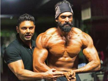 FIRST LOOK: 'बाहुबली 2' के विलेन.. सुपर दमदार.. साथ ही, धमाकेदार कमाई शुरू!